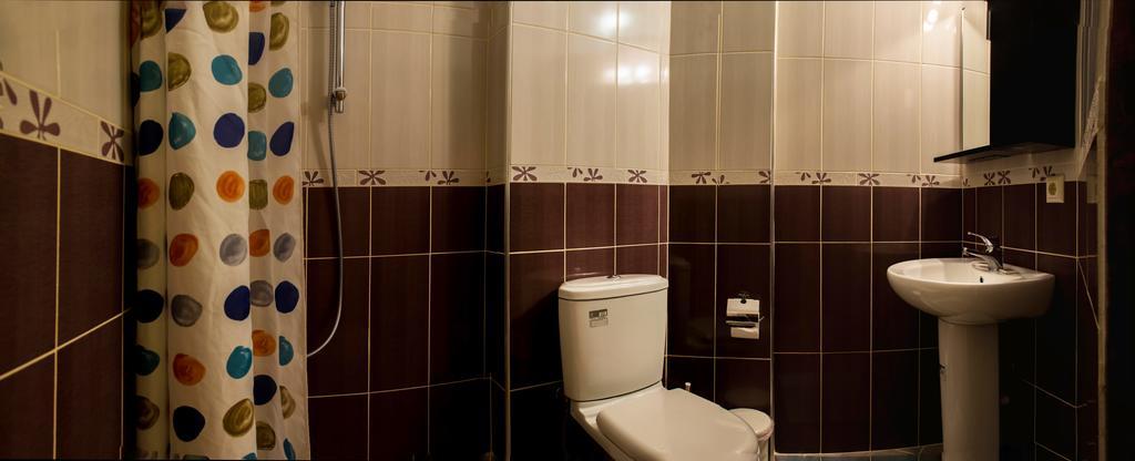 Hotel Stefani Сарті Екстер'єр фото